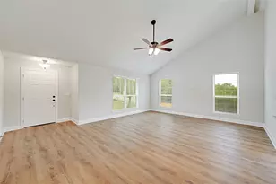21502 Paine Ave, Lago Vista, TX 78645 - Photo 7