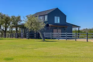 475 Happy Trail, Dripping Springs, TX 78620 - Photo 33