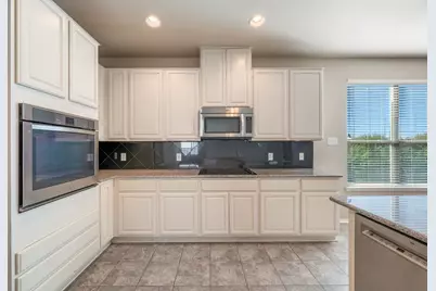 14712 Lake Victor Drive, Pflugerville, TX 78660 - Photo 7