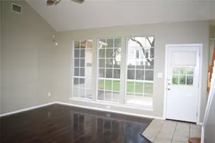 30007 Oakland Hills Dr, Georgetown, TX 78628 - Photo 7