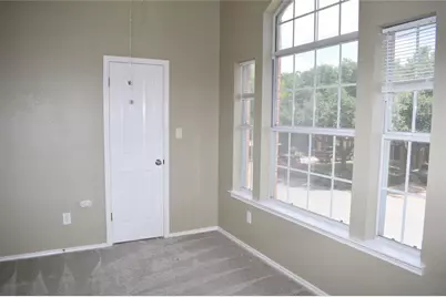 30007 Oakland Hills Drive, Georgetown, TX 78628 - Photo 27