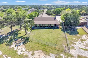 5597 Cliff Ln, Temple, TX 76502 - Photo 37
