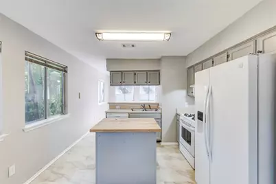 6415 Jennings Drive, Austin, TX 78727 - Photo 13