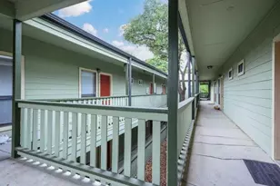 3206 King St, Austin, TX 78705 - Photo 3