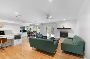 8605 Primrose Ln, Austin, TX 78757 - Photo 3