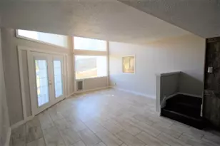 805 Paisley Dr, Briarcliff, TX 78669 - Photo 7
