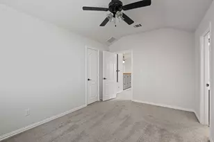 304 Peggy Dr, Liberty Hill, TX 78642 - Photo 27
