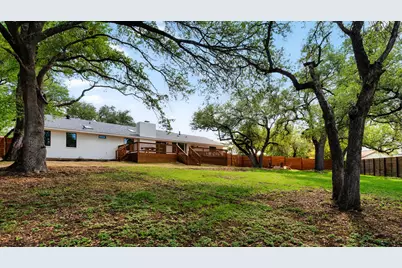 4102 Villacliff Circle, Austin, TX 78759 - Photo 37