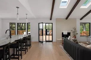 4102 Villacliff Cir, Austin, TX 78759 - Photo 11