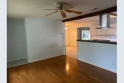 7504 Northcrest Boulevard, Austin, TX 78752 - Photo 5