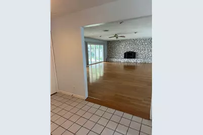 7504 Northcrest Boulevard, Austin, TX 78752 - Photo 7