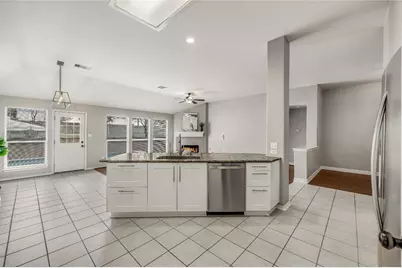 4319 S Summercrest Loop, Round Rock, TX 78681 - Photo 17