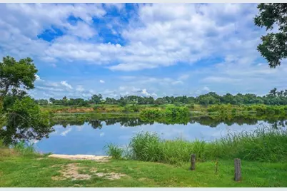 658 Maple Lane, Cottonwood Shores, TX 78657 - Photo 17