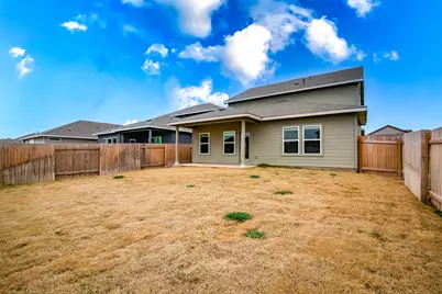 1532 Homestead Farms Drive, Round Rock, TX 78665 - Photo 27
