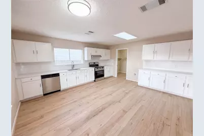 2727 High Point Drive, Round Rock, TX 78664 - Photo 7