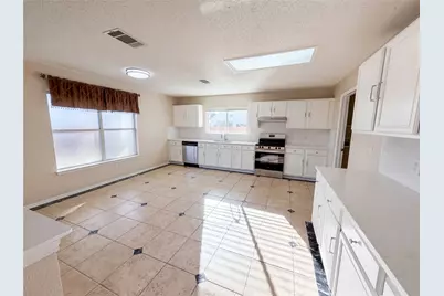 2727 High Point Drive, Round Rock, TX 78664 - Photo 9