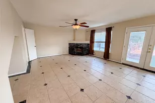 2727 High Point Dr, Round Rock, TX 78664 - Photo 3