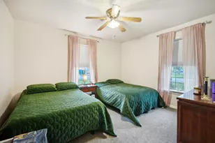 801 Bishop St, Smithville, TX 78957 - Photo 23