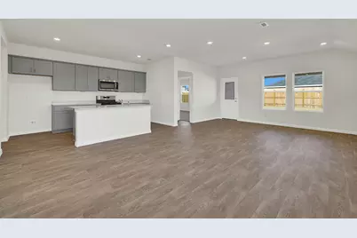 331 Yellowstone Drive, Kyle, TX 78640 - Photo 11