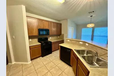 205 Bluebonnet Trail, Leander, TX 78641 - Photo 5