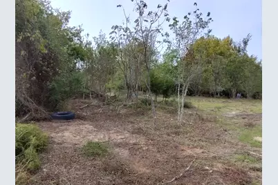 206 W Roberts Avenue, Rockdale, TX 76567 - Photo 7