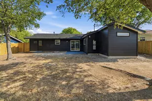 6705 Esther Dr, Austin, TX 78752 - Photo 29