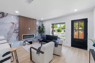 6705 Esther Dr, Austin, TX 78752 - Photo 9