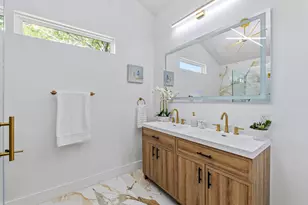 6705 Esther Dr, Austin, TX 78752 - Photo 21
