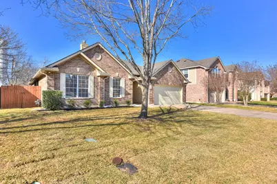 303 Gulfstream Drive, Georgetown, TX 78626 - Photo 3