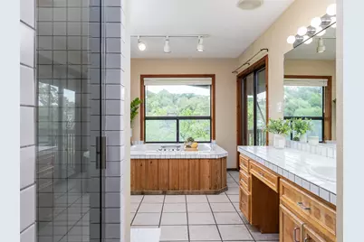 509 Coventry Road, Spicewood, TX 78669 - Photo 17