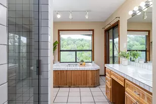 509 Coventry Rd, Spicewood, TX 78669 - Photo 17