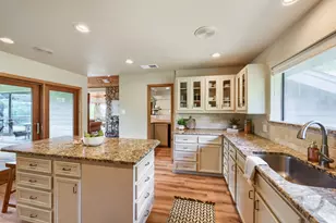 509 Coventry Rd, Spicewood, TX 78669 - Photo 17