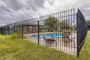 509 Coventry Rd, Spicewood, TX 78669 - Photo 33