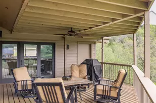509 Coventry Rd, Spicewood, TX 78669 - Photo 29