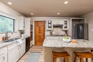 509 Coventry Rd, Spicewood, TX 78669 - Photo 9