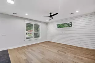 3006 Castro St, Austin, TX 78702 - Photo 5