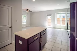 1174 Esplanade Pkwy, San Marcos, TX 78666 - Photo 5