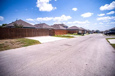 1174 Esplanade Parkway, San Marcos, TX 78666 - Photo 23