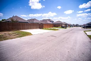 1174 Esplanade Pkwy, San Marcos, TX 78666 - Photo 23