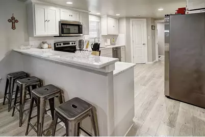 1217 Jones Street, Smithville, TX 78957 - Photo 7