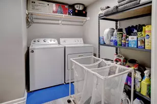 1217 Jones St, Smithville, TX 78957 - Photo 15