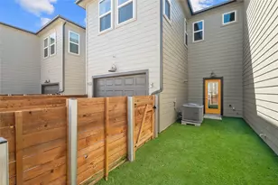 9015 Cattle Baron Path, Austin, TX 78747 - Photo 27