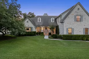 22 Autumn Oaks Dr, Austin, TX 78738 - Photo 1