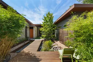 1117 Stobaugh St, Austin, TX 78757 - Photo 31