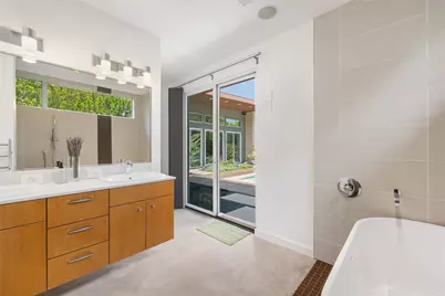 1117 Stobaugh Street, Austin, TX 78757 - Photo 17