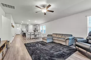 1100 View Dr, Georgetown, TX 78628 - Photo 9