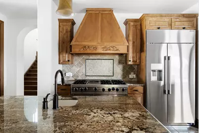 8001 Magnolia Ridge Cove, Austin, TX 78738 - Photo 13