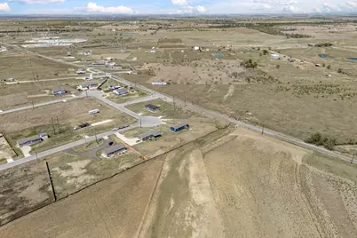 260 Castellana Way, Elgin, TX 78621 - Photo 27