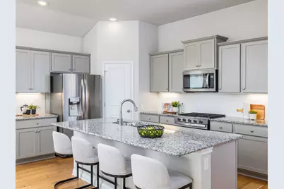 8204 Silhouette Street, Austin, TX 78744 - Photo 1