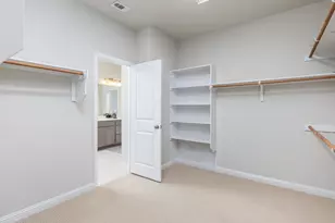 8204 Silhouette St, Austin, TX 78744 - Photo 15